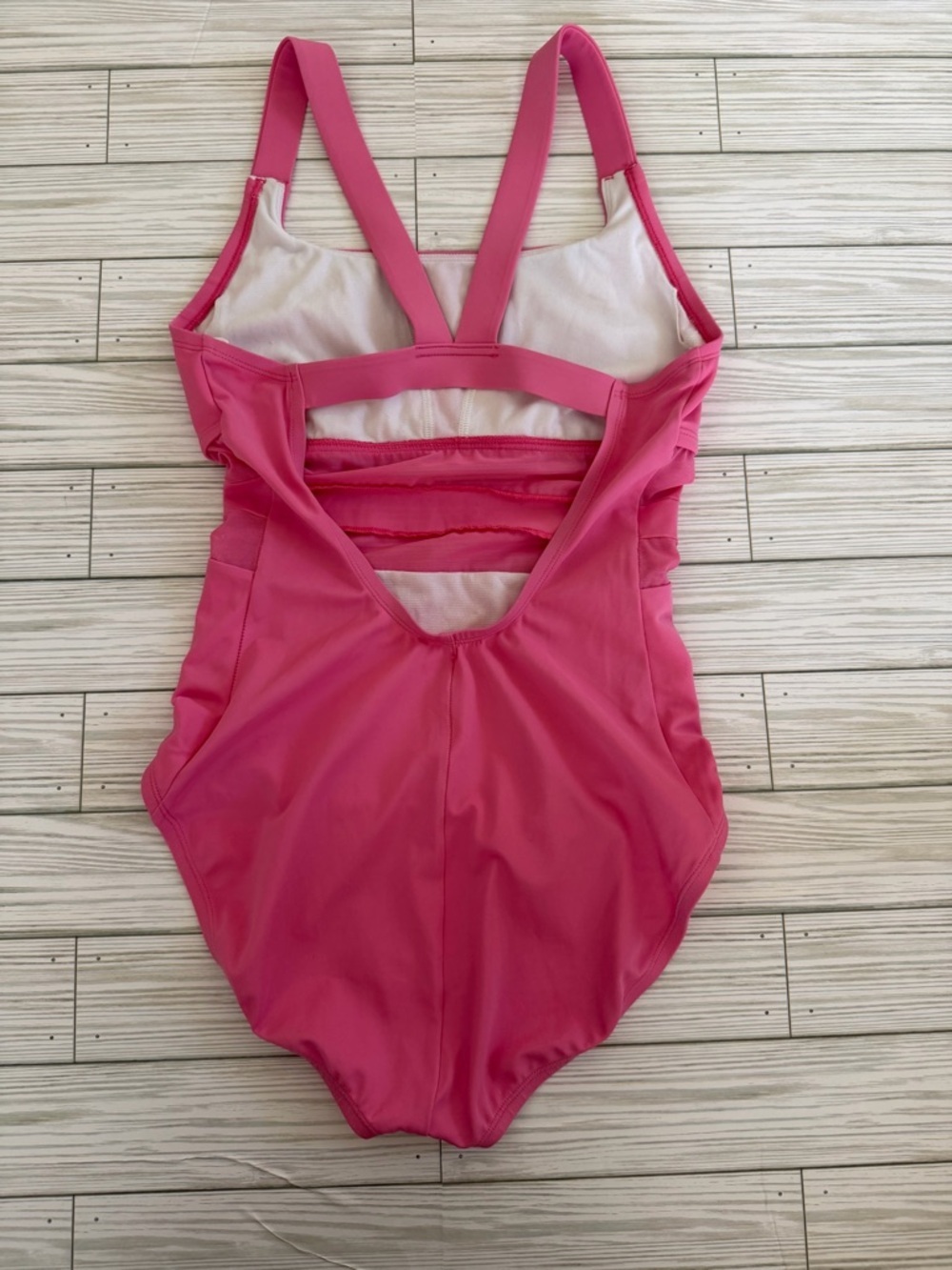 Nike | Pink Missy Mesh Solid Edge V-Back One Piece Swimsuit - Size M - Picture 4 of 7